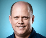 Dale Thomas headshot
